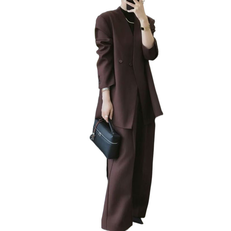 Elegant Women's Blazer and Trousers Set
